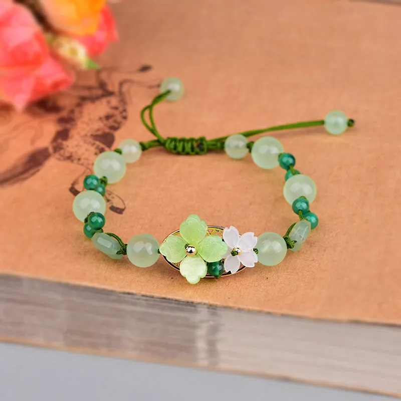 Beading - Pulsera de flor de Jade verde