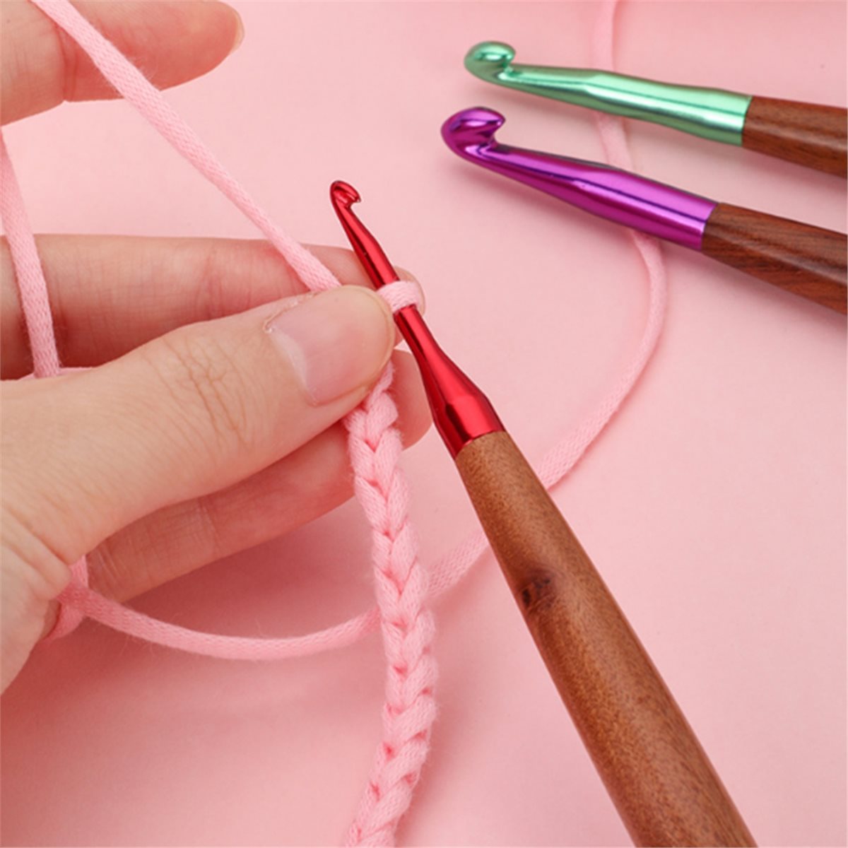 Juego de Agujas de Ganchillo 2 - Wooden Crochet Hooks Ergonomic Handle reseña y precio